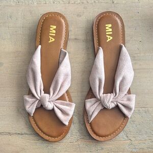 MIA Women's Brown Knotted Sandals